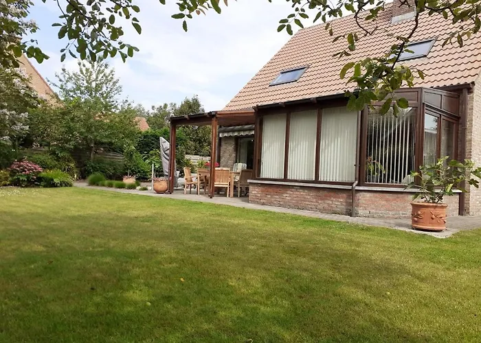 Kievit With Sauna And Parking By Interhome Vila